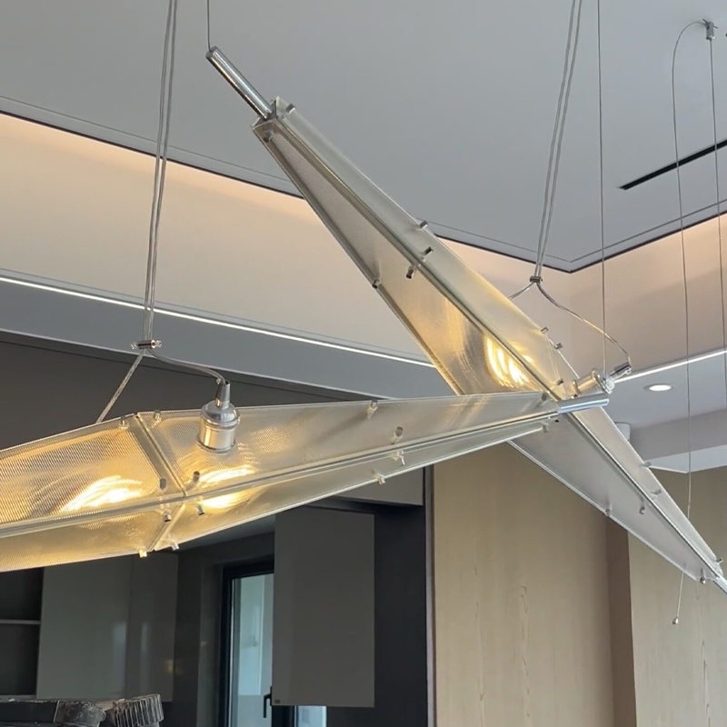 Szklany żyrandol LED, minimali – Interior Design Hall recenzja i cena